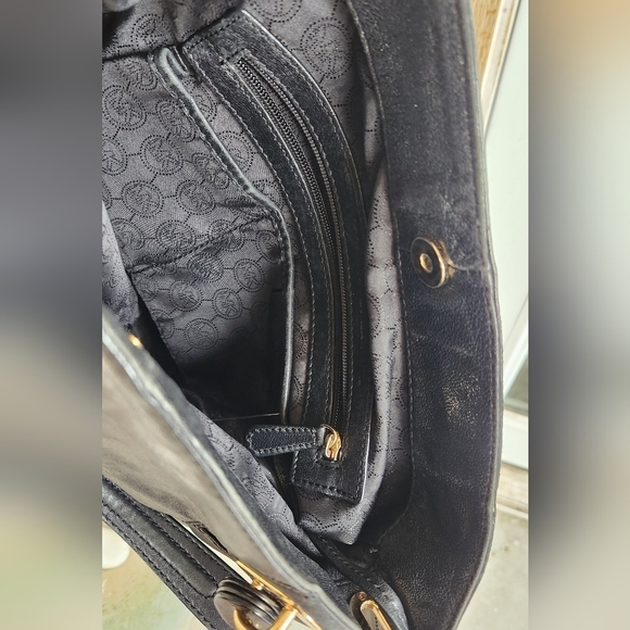 MICHAEL KORS LEATHER BAG - Picture 7 of 13